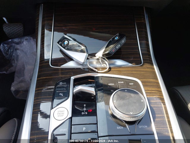 5UX23EM09R9U05501 BMW X7 Xdrive40i