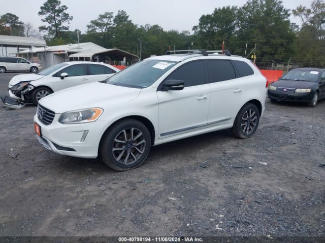 2017 VOLVO XC60 YV449MRR3H2017484 Photo 1