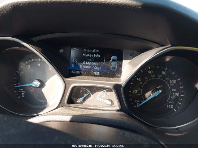 Ford FOCUS SE 2018 1FADP3F27JL255161 Image 7