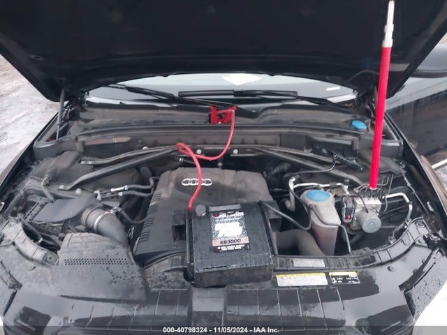 WA1LFAFP9EA074082 Audi Q5 2.0t Premium