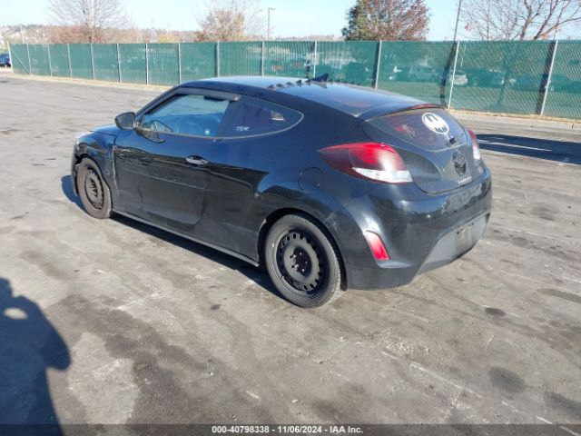 KMHTC6AD5EU213501 Hyundai Veloster Flex W/red