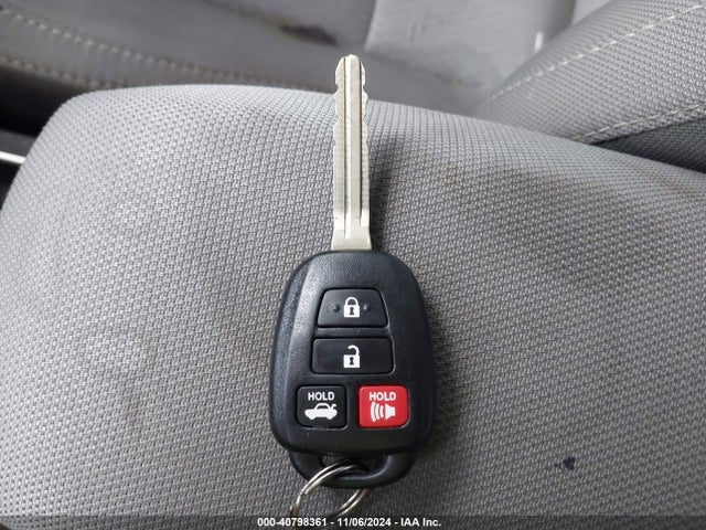 Toyota COROLLA LE 2016 2T1BURHEXGC486141 Image 11