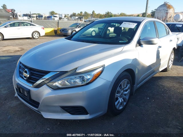 Nissan Altima 2.5 S 2016 1N4AL3AP1GN389081 Image 2