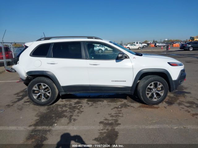 1C4PJMBB7HW605711 Jeep Cherokee Trailhawk 4x4