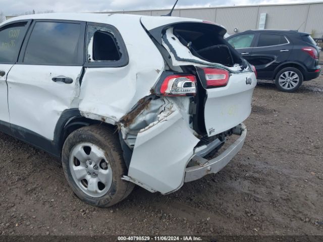 1C4PJLAB3GW171622 Jeep Cherokee Sport