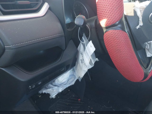 Toyota Rav4 Xle 2019 2T3W1RFV7KC017389 Image 18