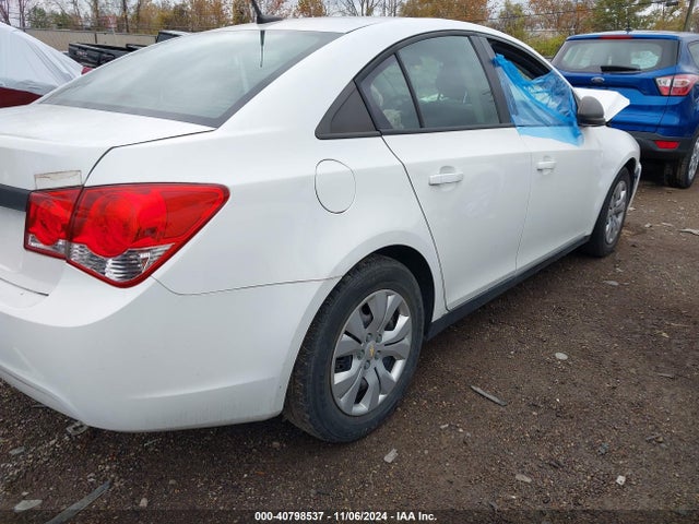 Chevrolet Cruze Ls Auto 2014 1G1PA5SH4E7248092 Image 4