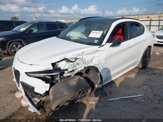 ZASPAKBN1M7D18830 Alfa Romeo Stelvio Ti Sport Awd