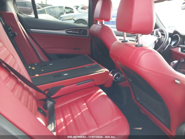 ZASPAKBN1M7D18830 Alfa Romeo Stelvio Ti Sport Awd