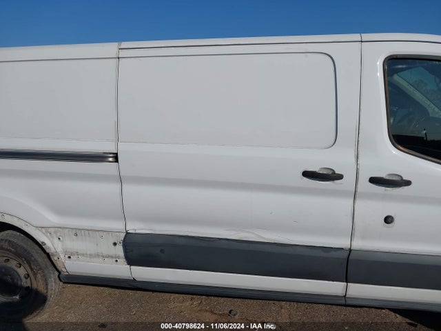 Ford Transit-150 2017 1FTYE2YM1HKA45293 Image 13