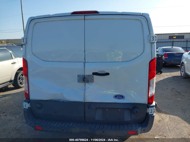 Ford Transit-150 2017 1FTYE2YM1HKA45293 Image 16