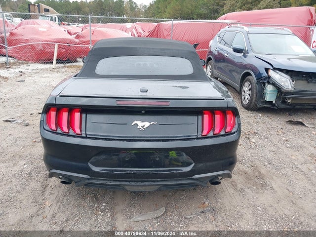 1FATP8UH8J5109467 Ford Mustang Ecoboost Premium