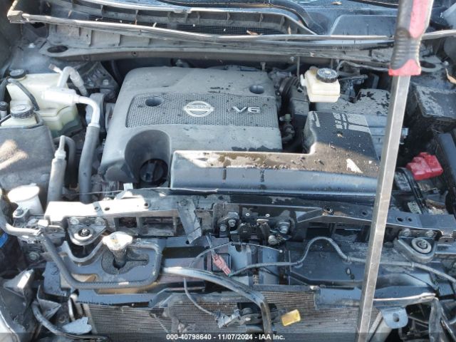 5N1AZ2MH7JN143579 Nissan MURANO SV