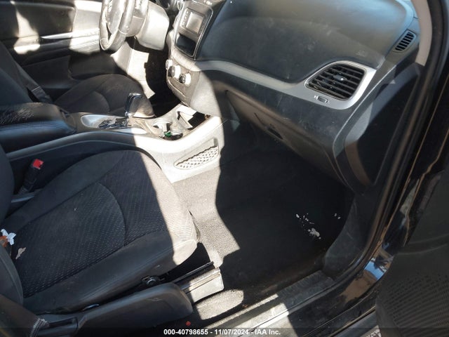 Dodge JOURNEY SE 2018 3C4PDCAB3JT276603 Image 5