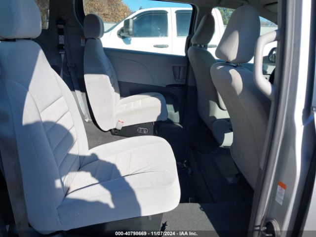 5TDZK3DC2GS751131 Toyota Sienna L 7 Passenger