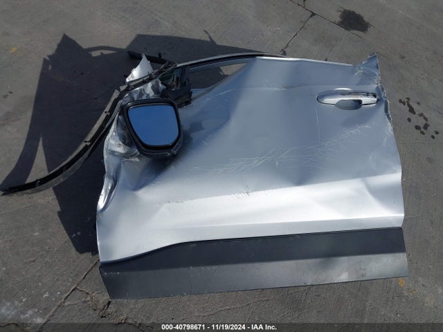 2T3H1RFV5MW123821 Toyota RAV4 LE