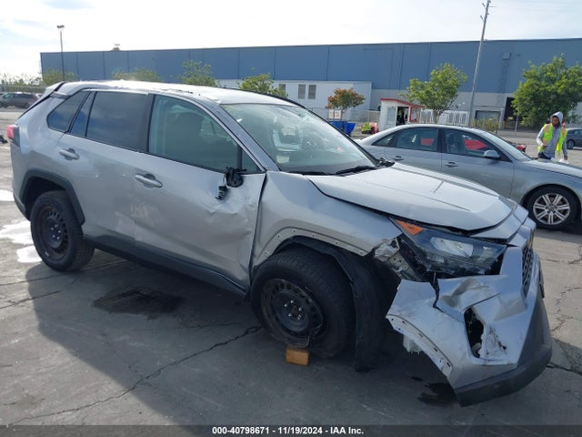 2T3H1RFV5MW123821 Toyota RAV4 LE