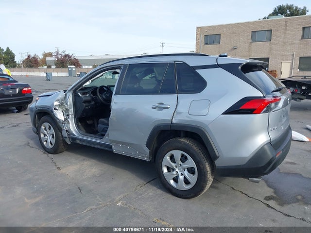 2T3H1RFV5MW123821 Toyota RAV4 LE