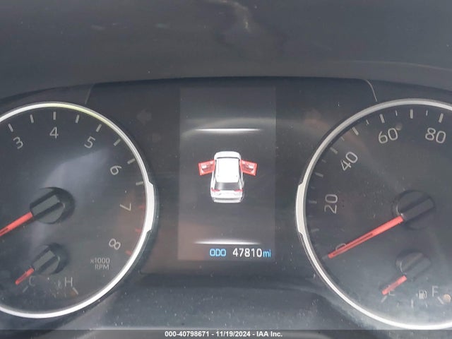 2T3H1RFV5MW123821 Toyota RAV4 LE