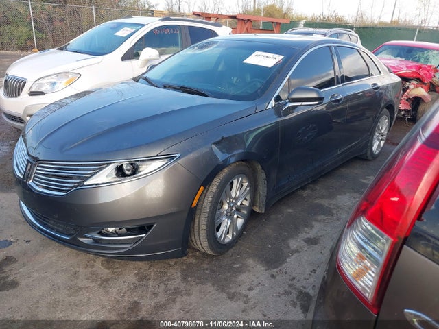 Lincoln MKZ 2016 3LN6L2GKXGR627136 Image 2