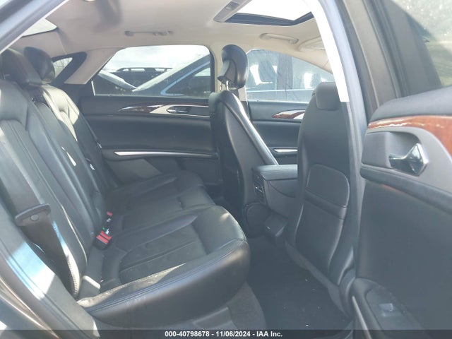 Lincoln MKZ 2016 3LN6L2GKXGR627136 Image 8