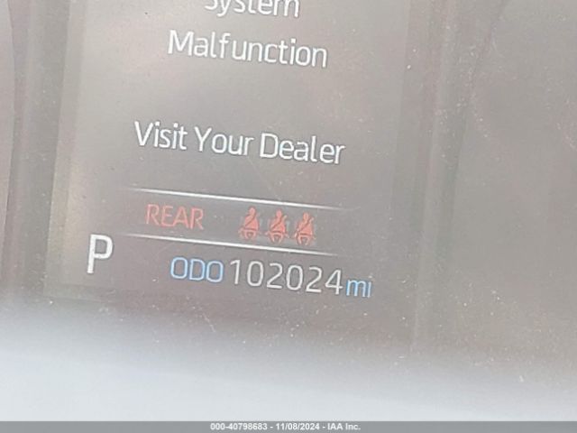 JTEAAAAH2MJ070929 Toyota VENZA LE