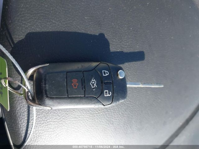 3FA6P0HDXGR267949 Ford FUSION SE