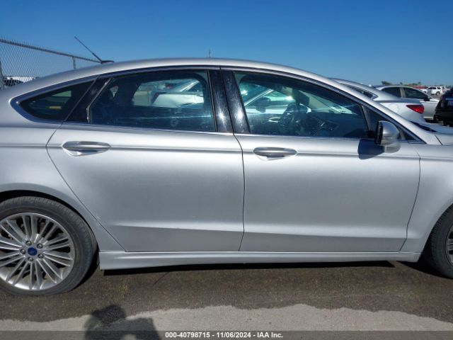 3FA6P0HDXGR267949 Ford FUSION SE