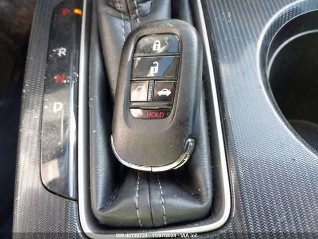 2HGFE1F94NH309594 Honda Civic Touring