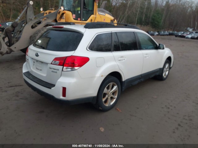 Продажа на аукционе авто 2013 Subaru Outback 2.5i Limited, vin: 4S4BRBKC2D3320874, номер лота: 40798740