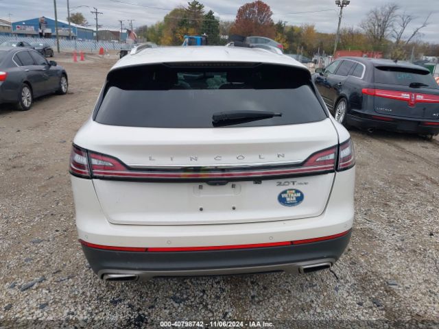 2LMPJ8K90KBL42622 Lincoln Nautilus Select