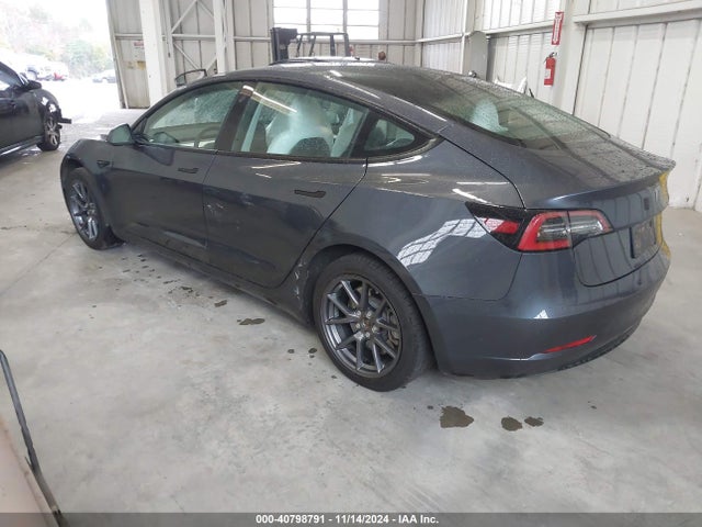 2023 TESLA MODEL 3 5YJ3E1EA3PF382686 Photo 2