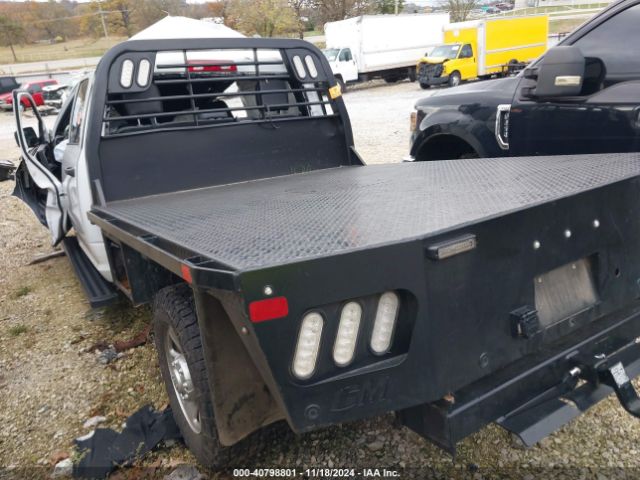 2022 RAM 2500 3C6UR5HL8NG237753 Photo 2