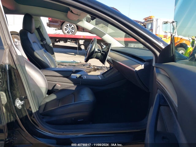 2023 TESLA MODEL 3 5YJ3E1EA7PF456899 Photo 4