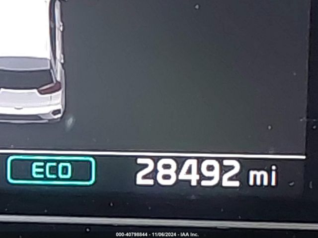 KNDCB3LC6N5532488 KIA NIRO LX