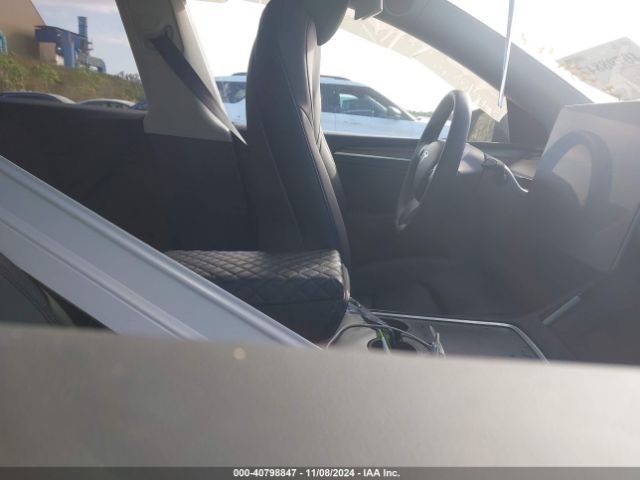7SAYGAEE7PF611196 Tesla Model Y Awd/long Range Dual Motor All-wheel Drive