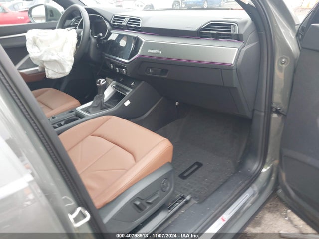 2024 AUDI Q3 WA1DECF35R1072237 Photo 4