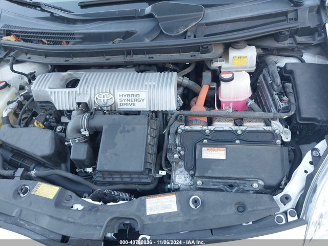 JTDKN3DU3F0414911 Toyota Prius Persona Series Special Edition