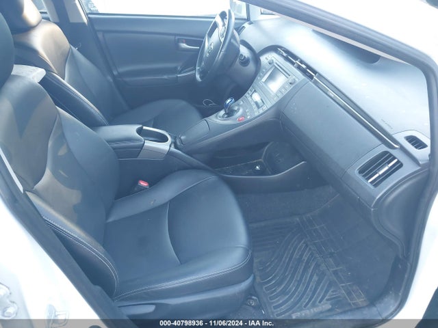 JTDKN3DU3F0414911 Toyota Prius Persona Series Special Edition