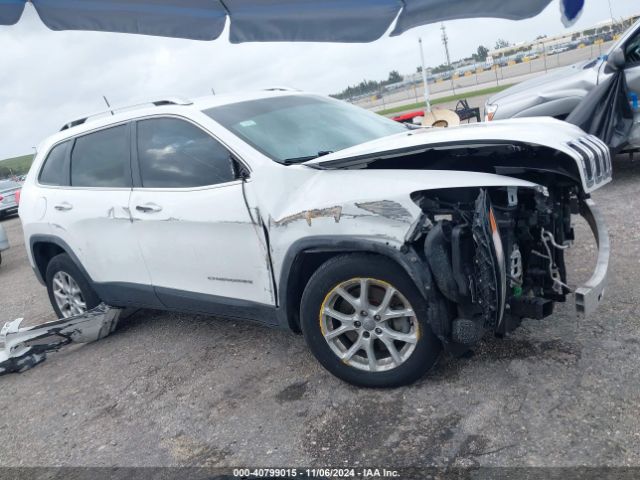 1C4PJMCS1HW544791 Jeep Cherokee Latitude 4x4