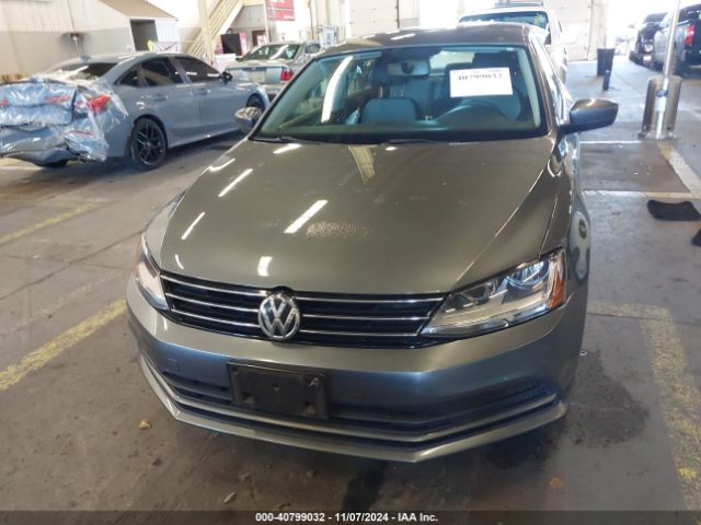 3VW2B7AJ7HM352288 Volkswagen Jetta 1.4t S