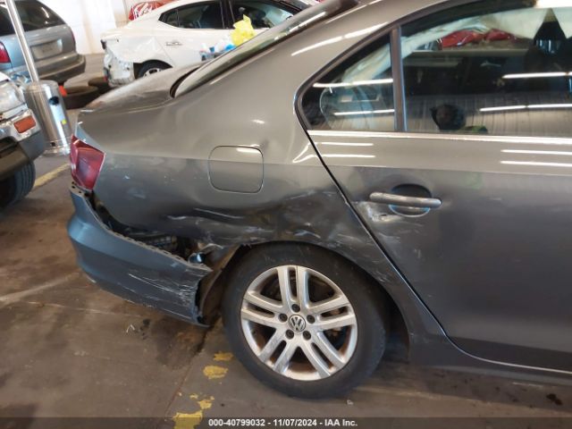 3VW2B7AJ7HM352288 Volkswagen Jetta 1.4t S