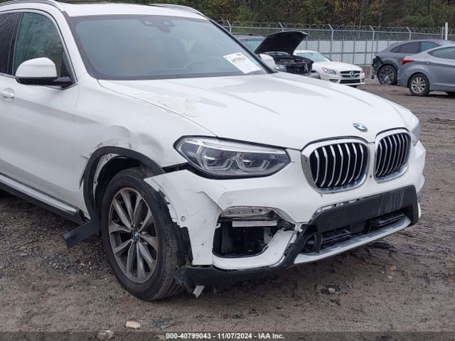 5UXTR9C5XJLD70002 BMW X3 Xdrive30i