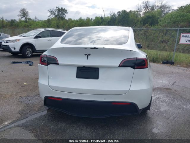 7SAYGDEF9NF394256 Tesla Model Y Performance Dual Motor All-wheel Drive