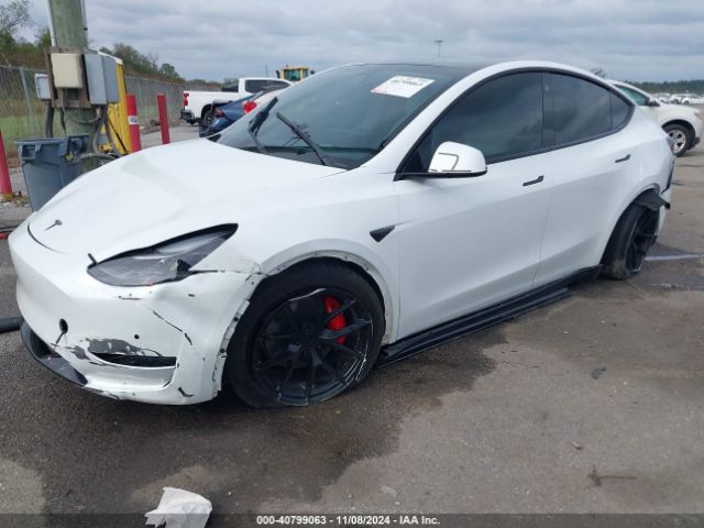 7SAYGDEF9NF394256 Tesla Model Y Performance Dual Motor All-wheel Drive