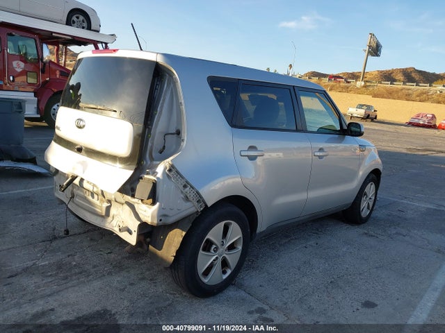 KIA Soul 2015 KNDJN2A22F7804494 Image 4