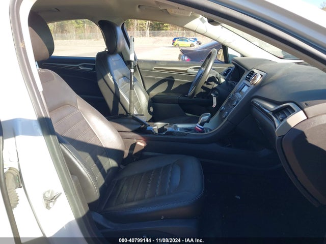3FA6P0HD3FR144878 Ford FUSION SE