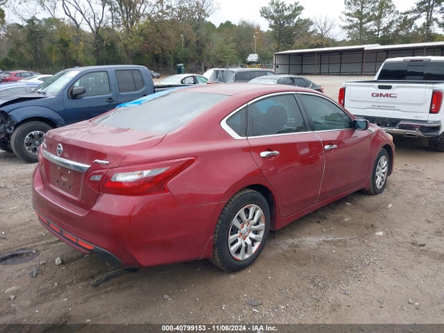 Nissan Altima 2.5 S 2018 1N4AL3AP6JC297385 Image 4