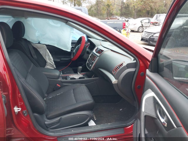 Nissan Altima 2.5 S 2018 1N4AL3AP6JC297385 Image 5