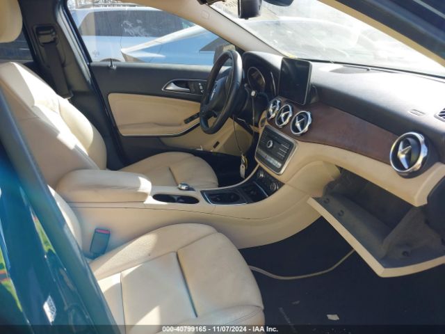 WDCTG4GB4JJ438694 Mercedes-Benz Gla 250 4matic